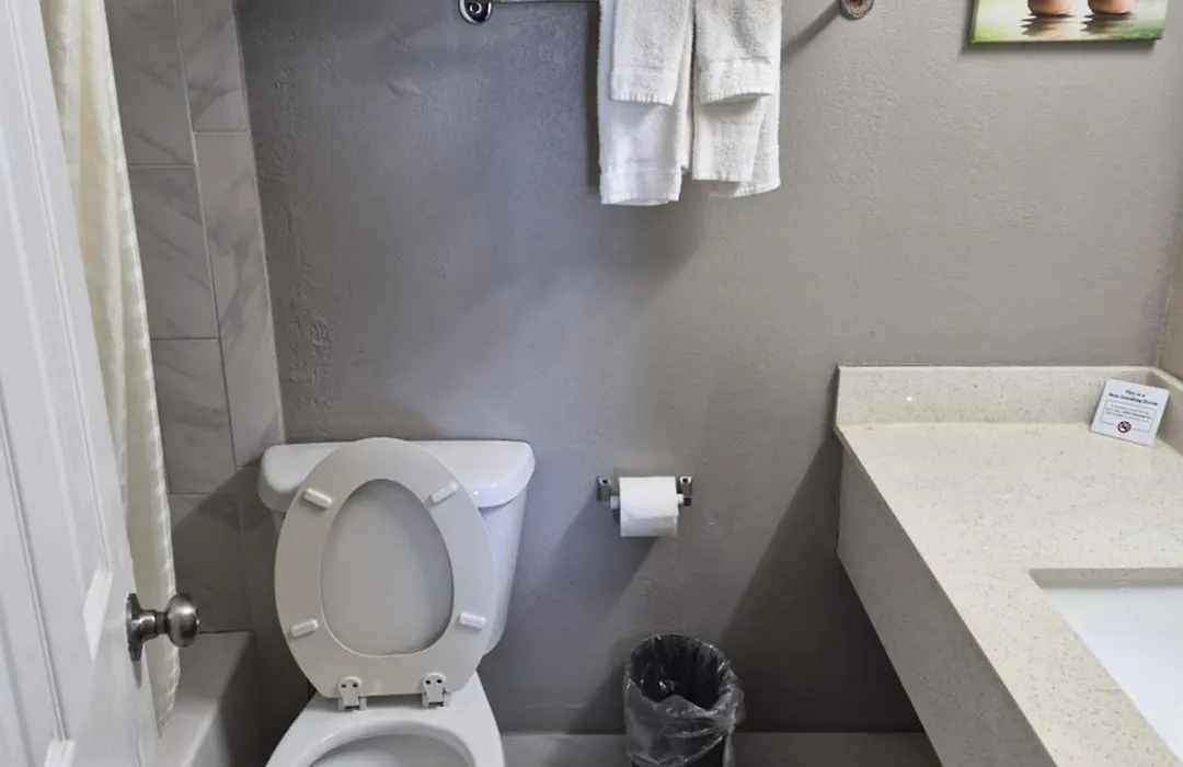 Hometown Inn And Suites-1